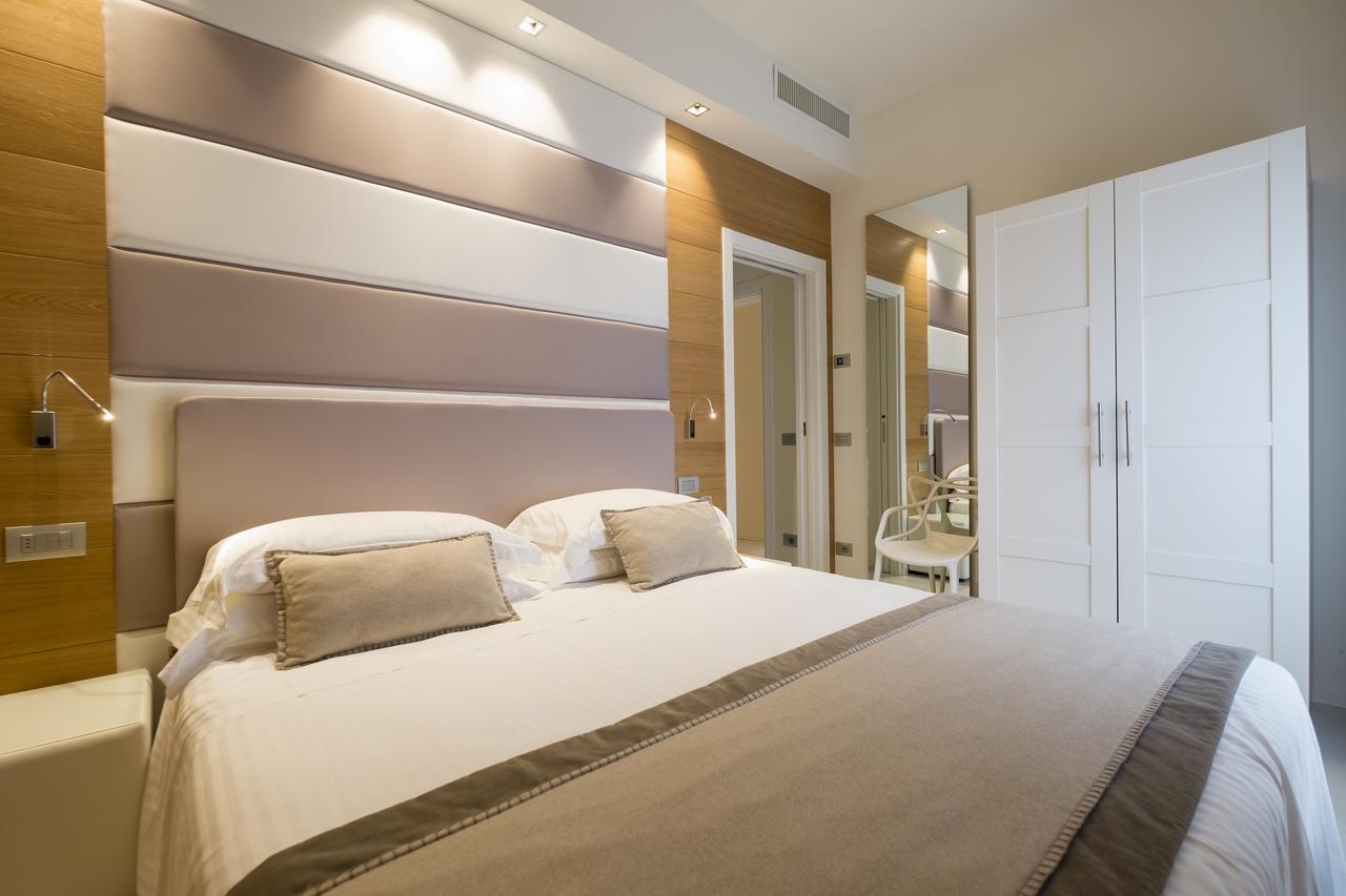 Metropol Ceccarini Suite - Luxury Apartments Riccione Dış mekan fotoğraf
