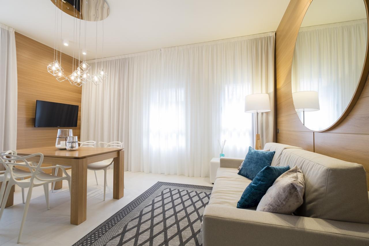 Metropol Ceccarini Suite - Luxury Apartments Riccione Dış mekan fotoğraf